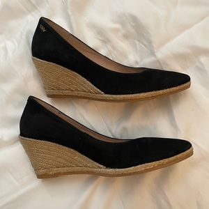 Viscata Barcelona black suede wedges